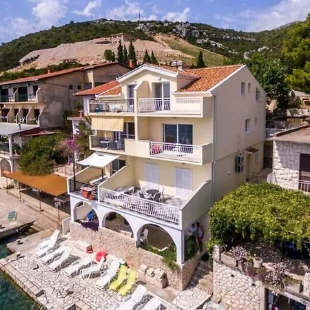 Mirta's Apartment, 5m From Sea