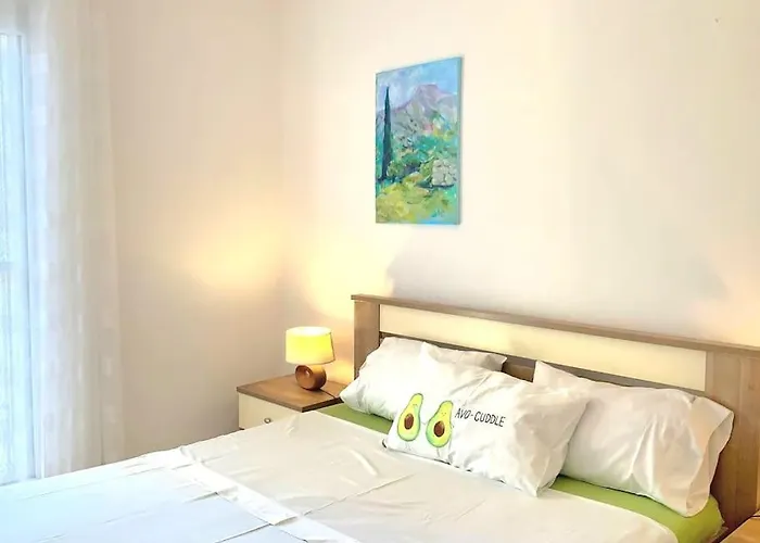 Mirta's Apartment, 5m From Sea